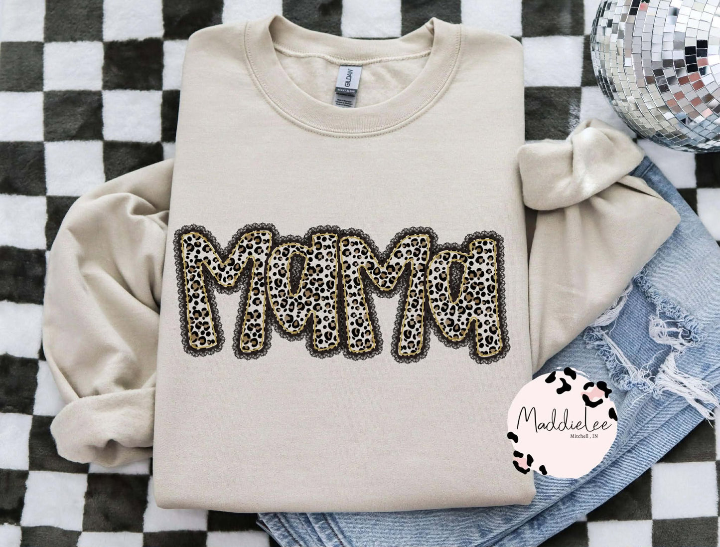 MAMA Family Name Scallop Leopard Tee - Crew