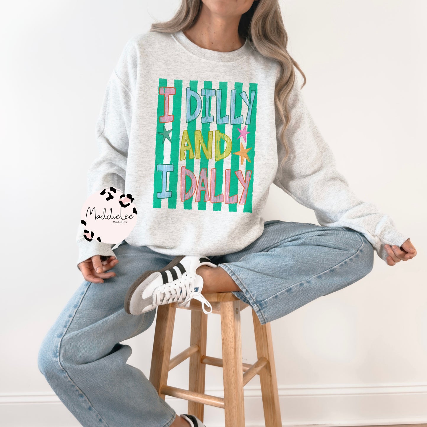 I dilly and I dally Tee/Crew