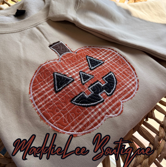 WS quilted EMB pumpkin crew