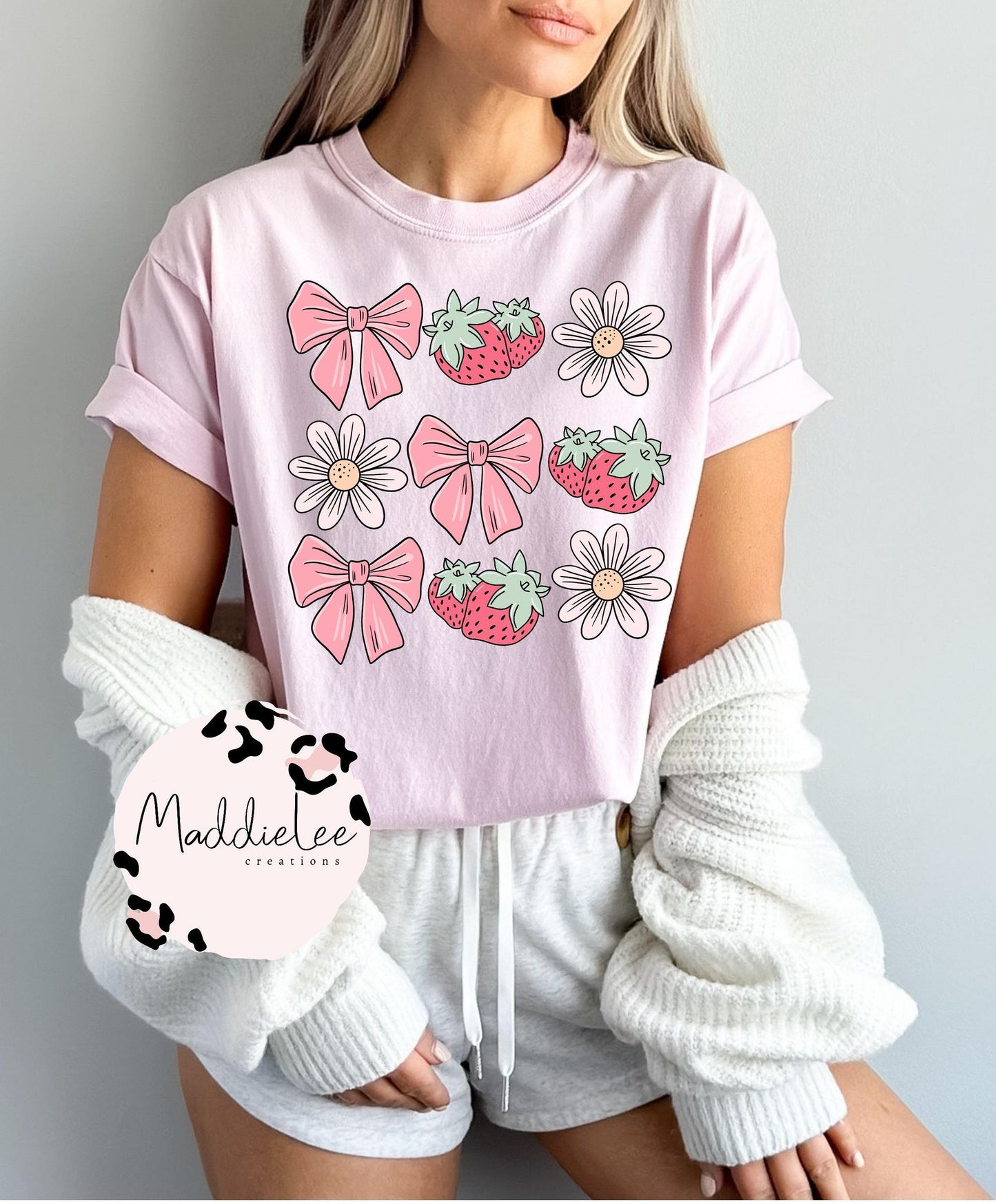 Strawberry Daisies Infant/Toddler/Youth/Adult