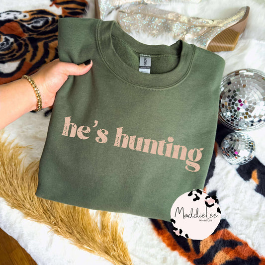 he's hunting tee - crew