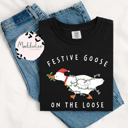 Festive Goose on the Loose Tee - Crew